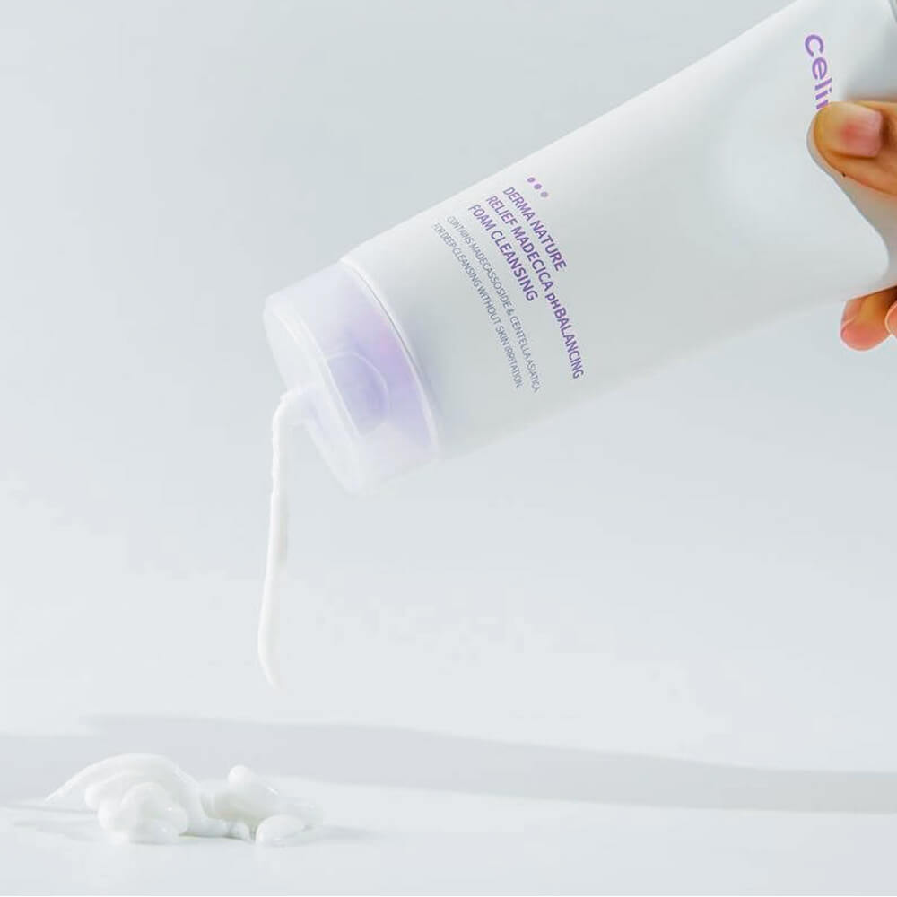 Celimax Derma Nature Relief Madecica pH Balancing Foam Cleansing Слабокислотная очищающая пенка 150ml