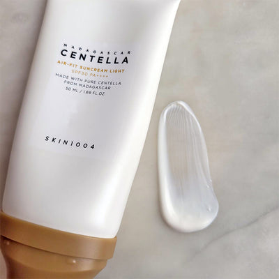 SKIN1004 Madagascar Centella Air-Fit Suncream Light SPF30 PA++++ Солнцезащитный крем с центеллой 50 ml