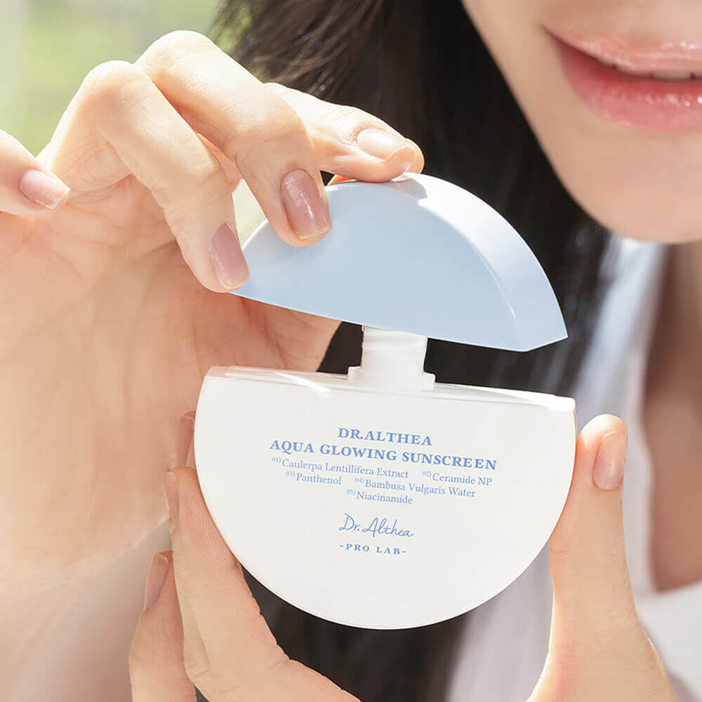 Dr.Althea Aqua Glowing Sunscreen SPF50+ PA++++Увлажняющий солнцезащитный крем 45 ml - DYBEAUTY